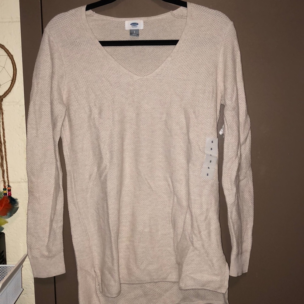 Old navy sweater